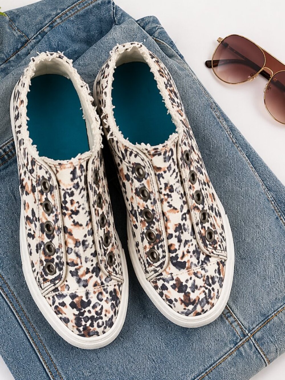 NEW Leopard Slip-On Sneakers 🐆 Blowfish Malibu Size 6.5 Tenis Cute